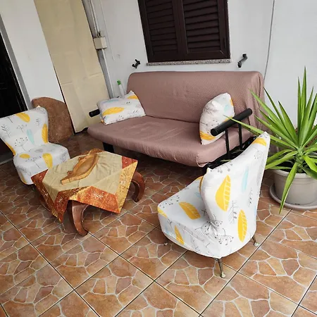 בית הארחה Vistamare 2